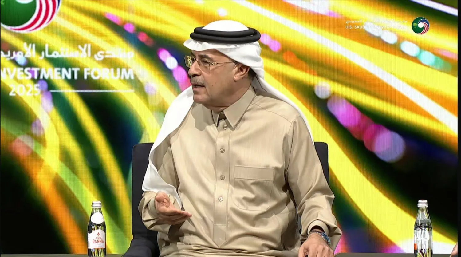  المهندس أمين بن حسن الناصر رئيس «أرامكو السعودية» وكبير إدارييها التنفيذيين في جلسة حوارية بواشنطن (الشرق الأوسط)