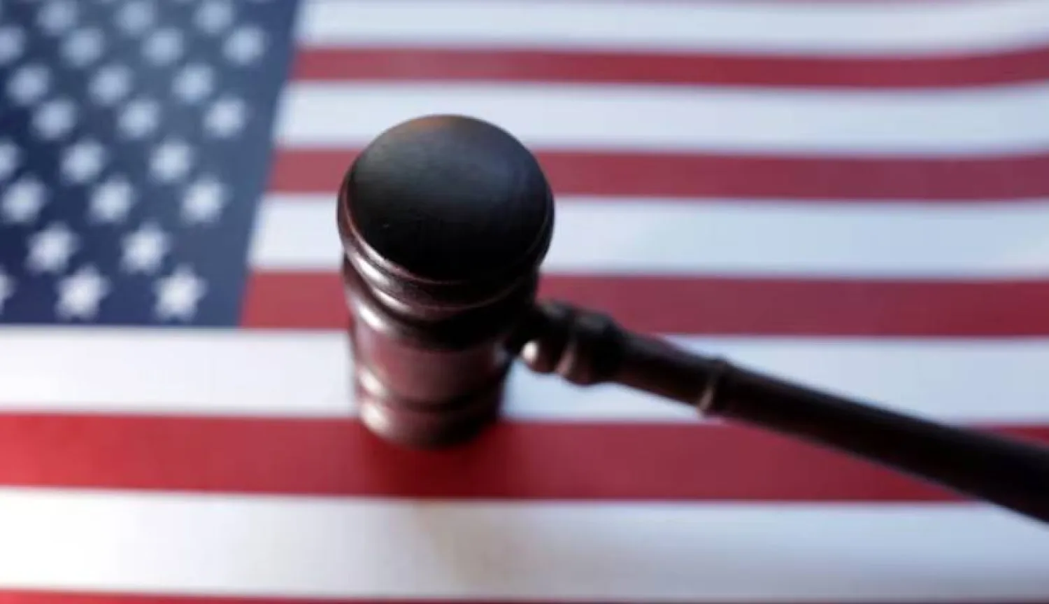 القاضية قالت إن الإلغاء المفاجئ لوضع الحماية المؤقت للسوريين من المرجح أنه غير قانوني (أرشيفية - رويترز) 