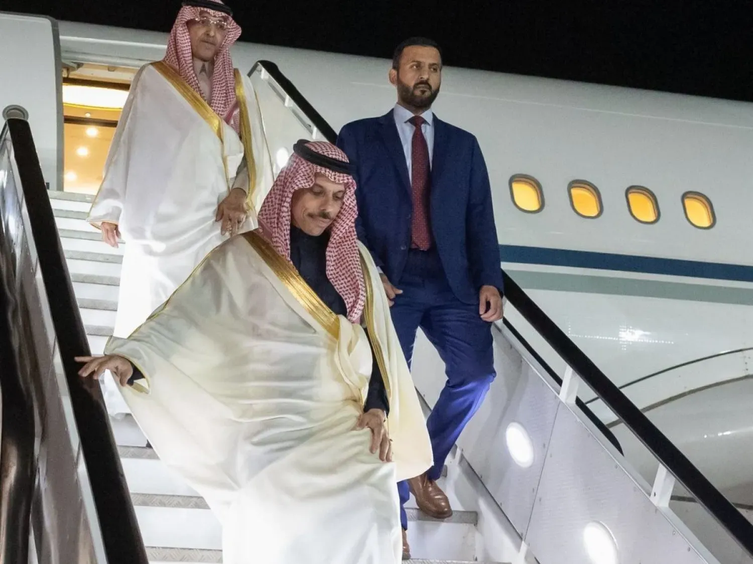 Dışişleri Bakanı Prens Faysal bin Ferhan başkanlığındaki Suudi Arabistan heyeti, dün Johannesburg'a geldi (SPA)