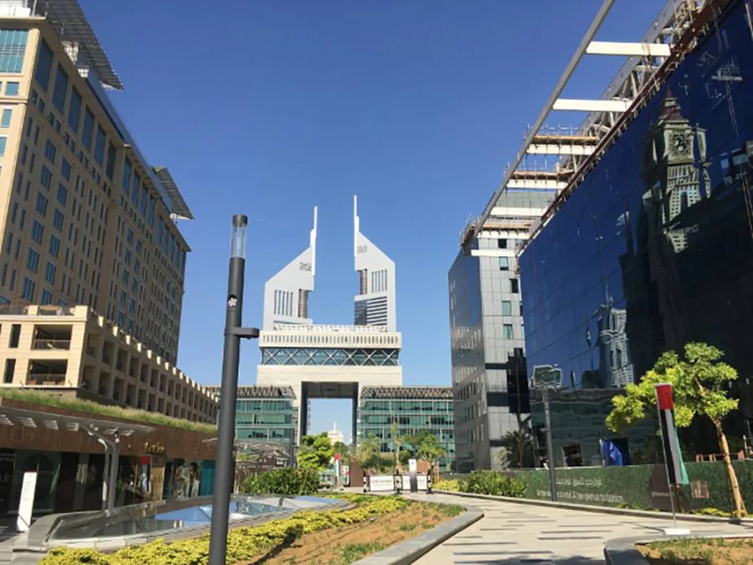 المركز المالي في دبي (وام)