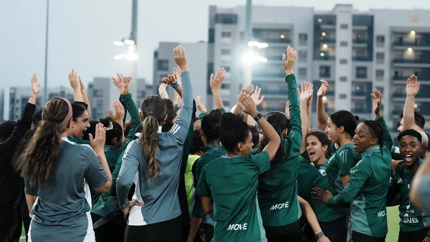 أجواء إيجابية شهدتها تدريبات المنتخب السعودي للسيدات (الشرق الأوسط)