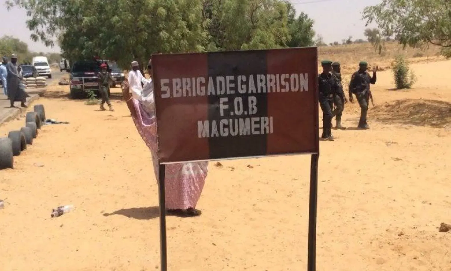 Boko Haram militanlarının saldırdığı köyde askerler devriye geziyor (Arşiv- Yerel Medya)