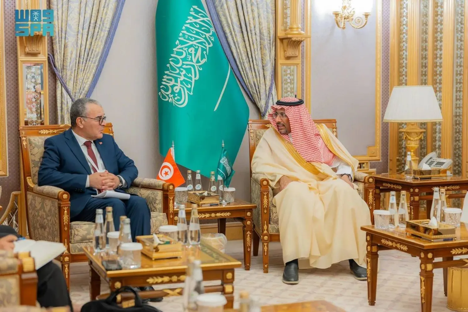 Saudi Minister of Industry and Mineral Resources Bandar Alkhorayef and Tunisian Minister of Economy and Planning Samir Abdelhafid meet in Riyadh. (SPA)