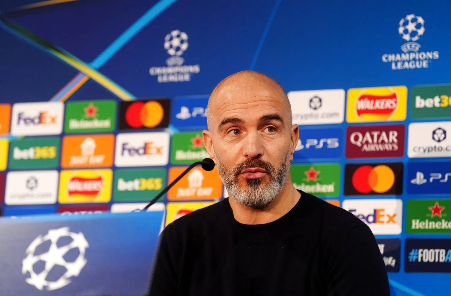 إنزو ماريسكا (د.ب.أ)