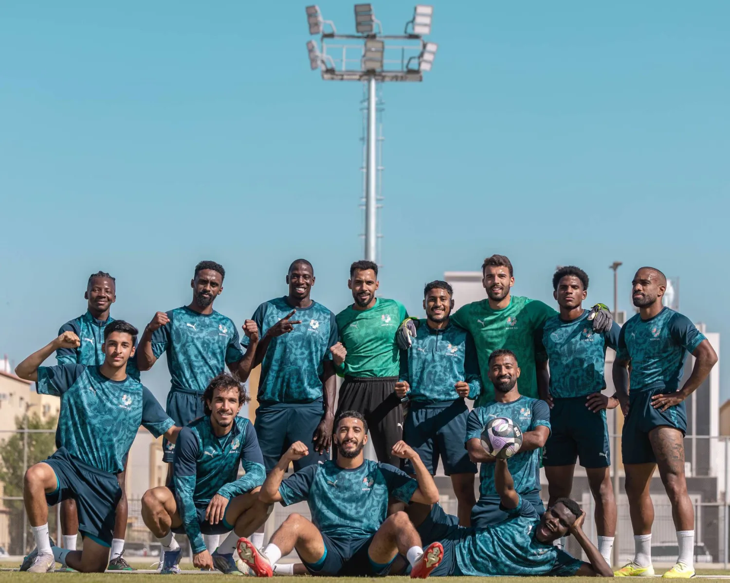 الفريق منح لاعبيه إجازة 10 أيام (نادي نيوم) 