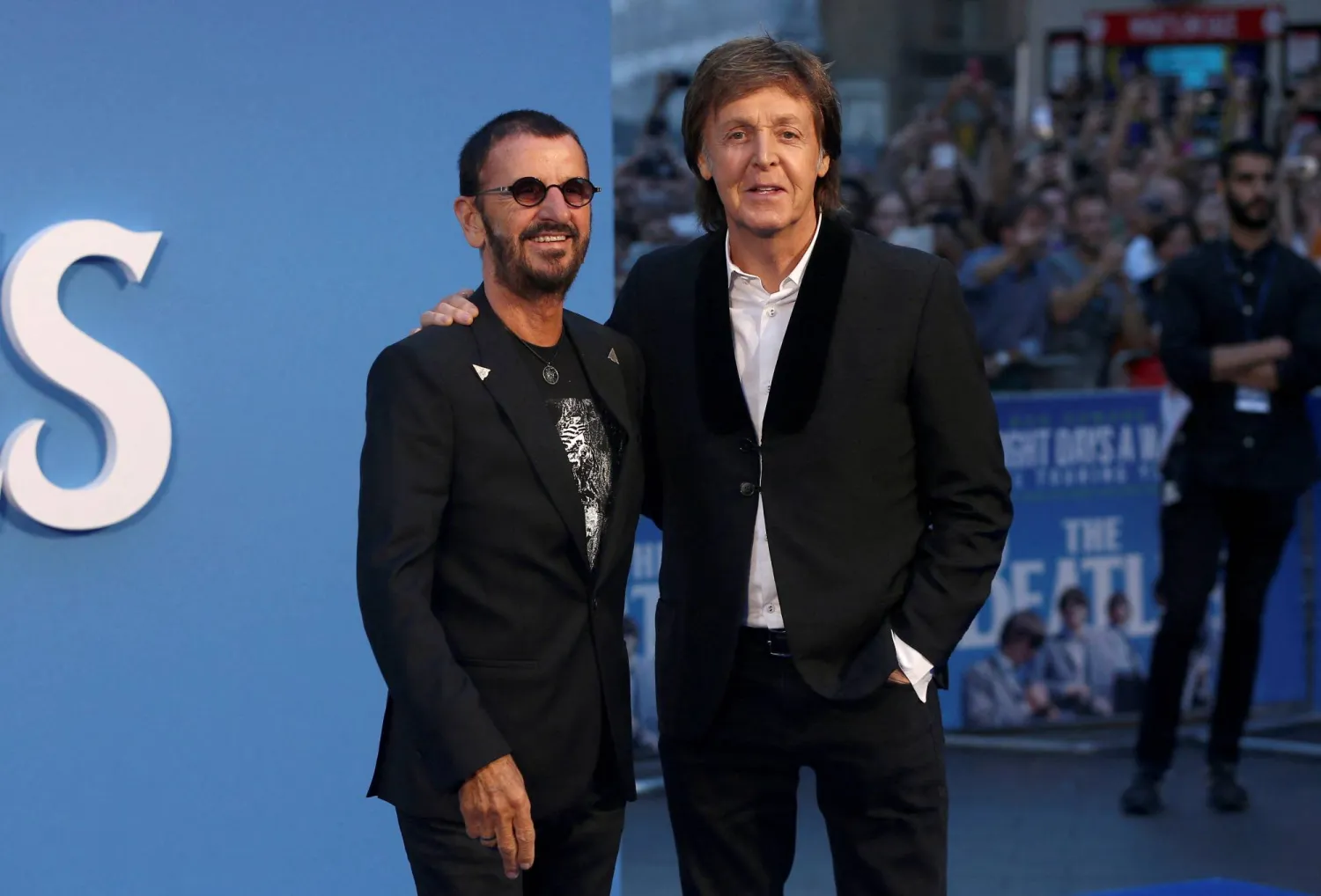 Former Beatles Ringo Starr (L) and Paul McCartney attend the world premiere of "The Beatles: Eight Days a Week - The Touring Years" in London, Britain September 15, 2016. (Reuters)