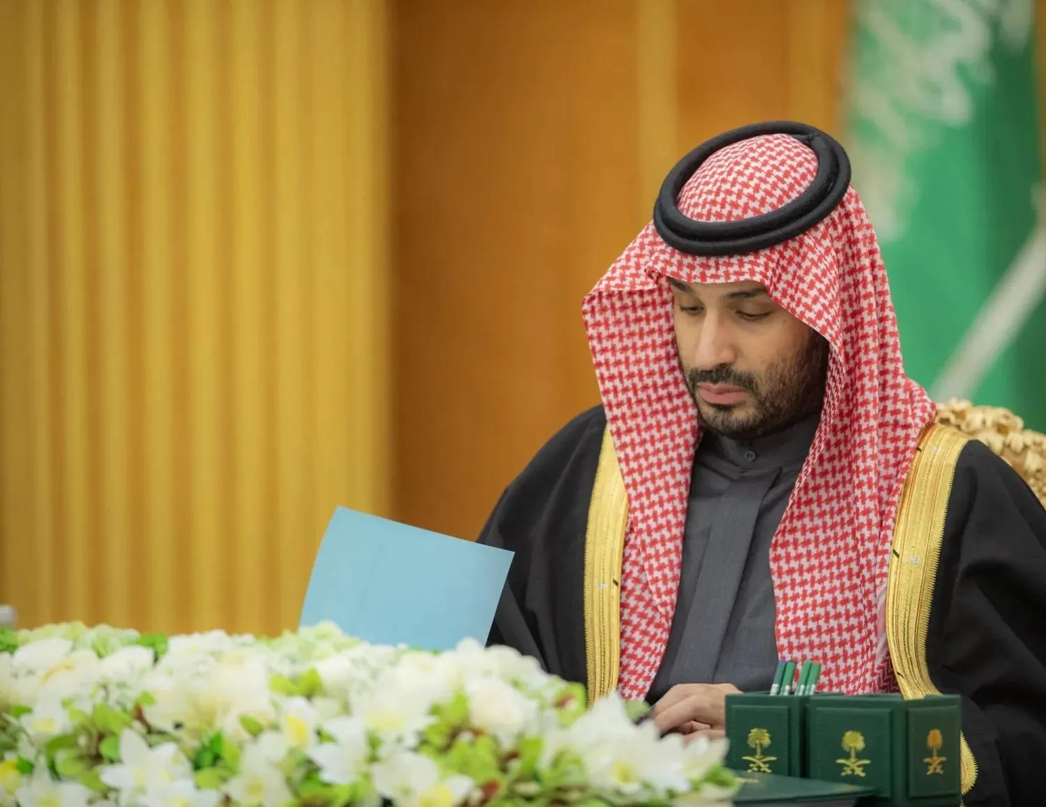 Prince Mohammed bin Salman bin Abdulaziz Al Saud, Saudi Crown Prince and Prime Minister, chairs the cabinet meeting in Riyadh. (SPA)