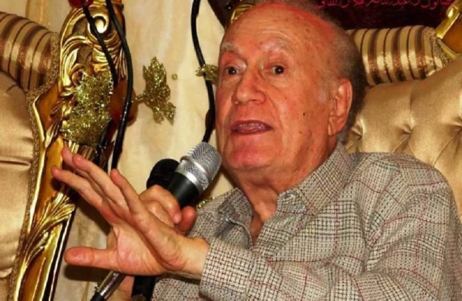 رحيل الدكتور محمد عبد المطلب أبرز «الآباء المؤسسين» في النقد العربي