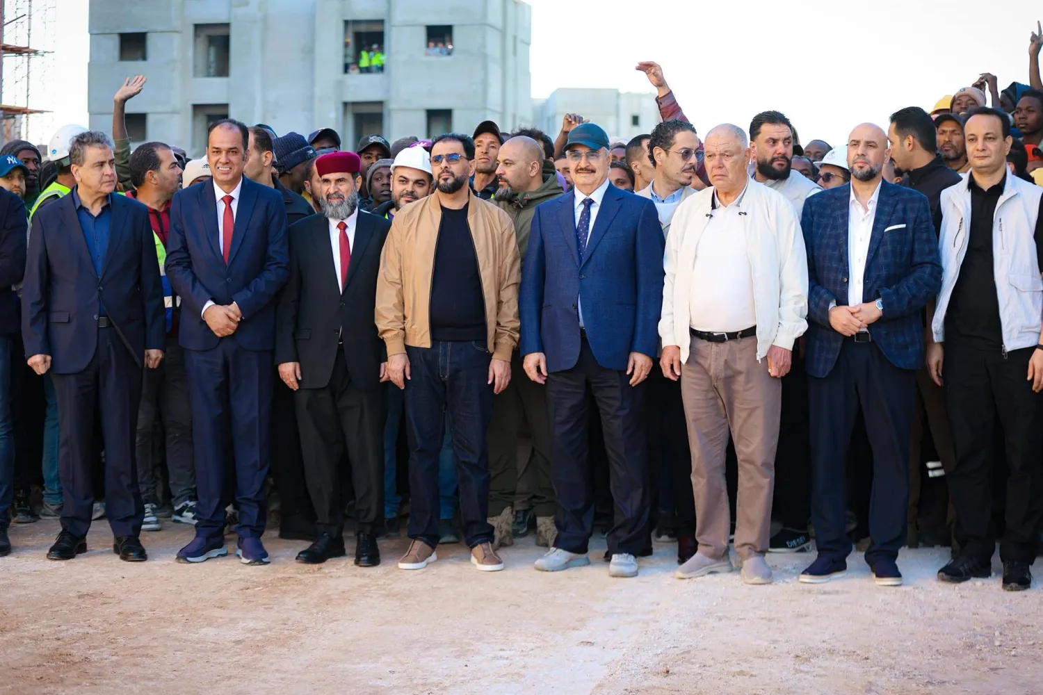 حفتر يتفقد مشاريع في بنغازي (الجيش الوطني)