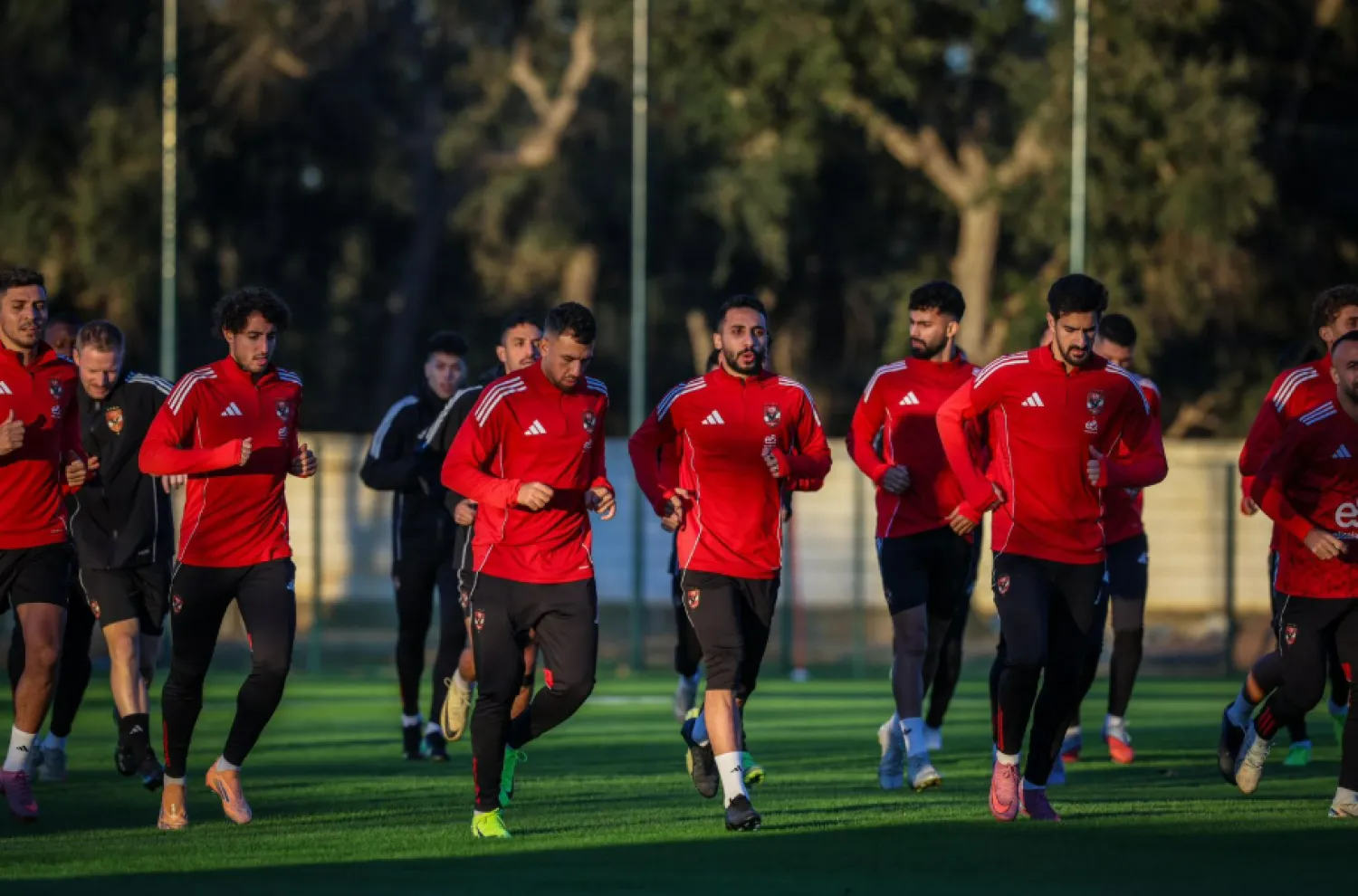 الأهلي يسعى لتحقيق نتيجة إيجابية أمام الجيش الملكي بدوري الأبطال