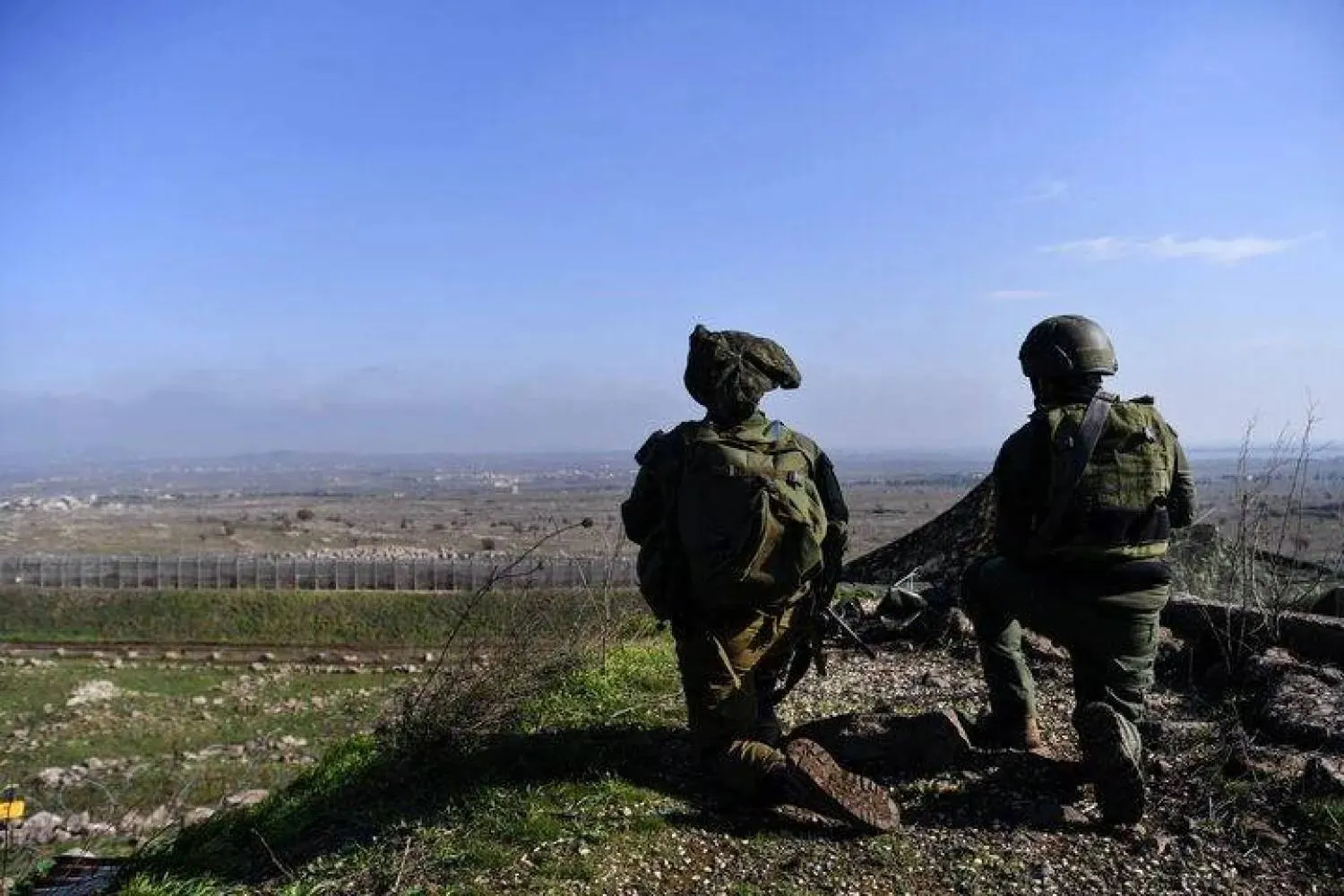 Two Israeli soldiers in the Golan Heights. (Archive-Reuters)