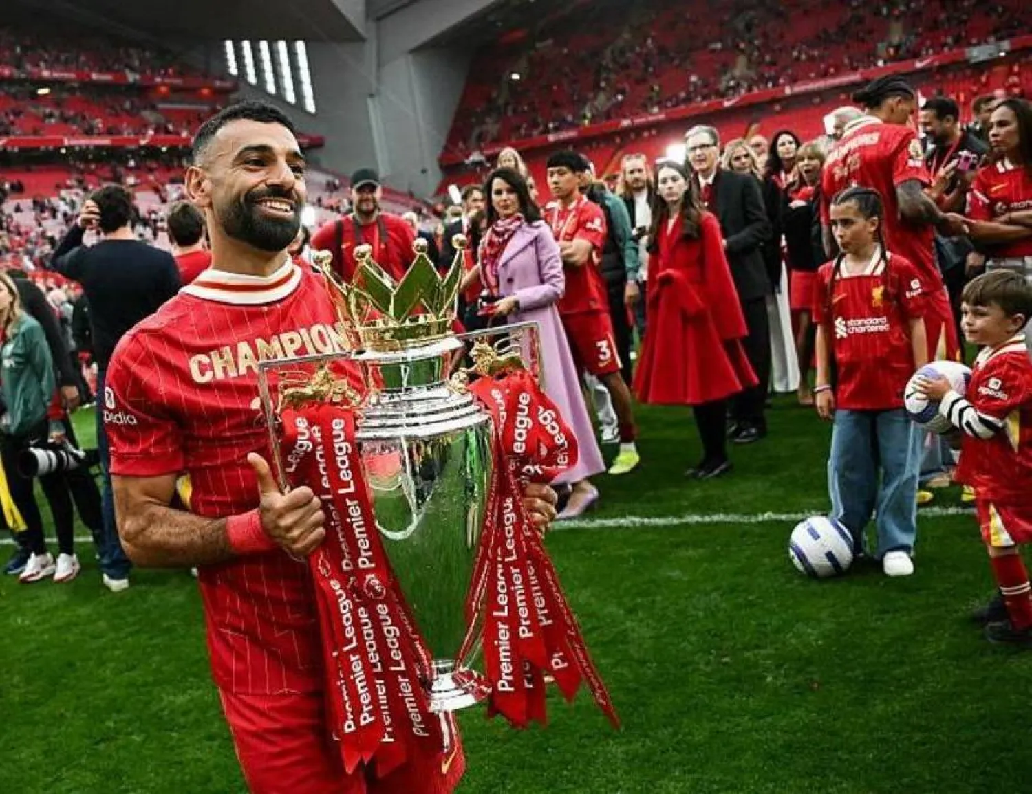 لعب صلاح دوراً حاسماً في فوز ليفربول بلقب الدوري الإنجليزي الموسم الماضي (غيتي)