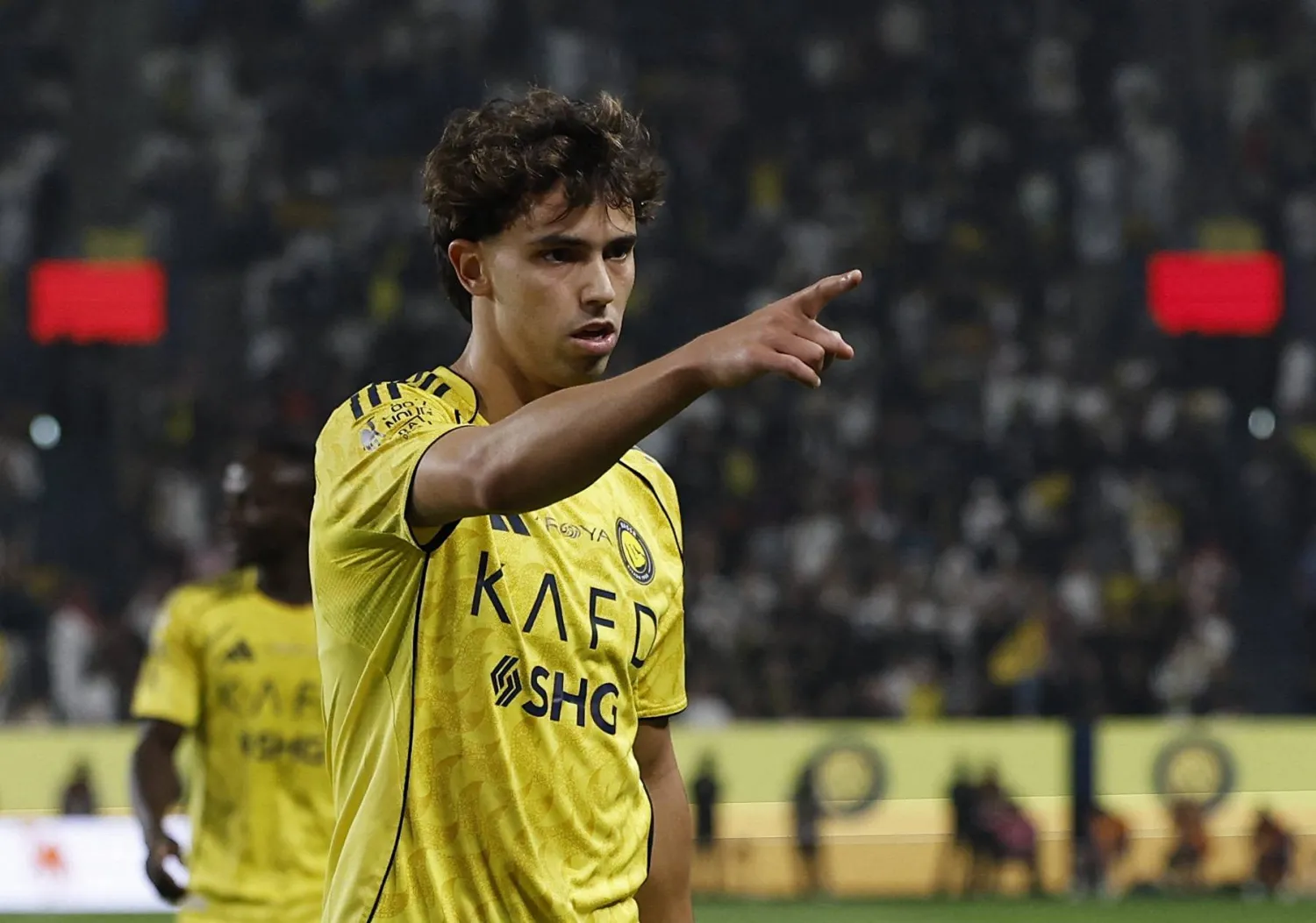 جواو فيليكس نجم النصر (رويترز)