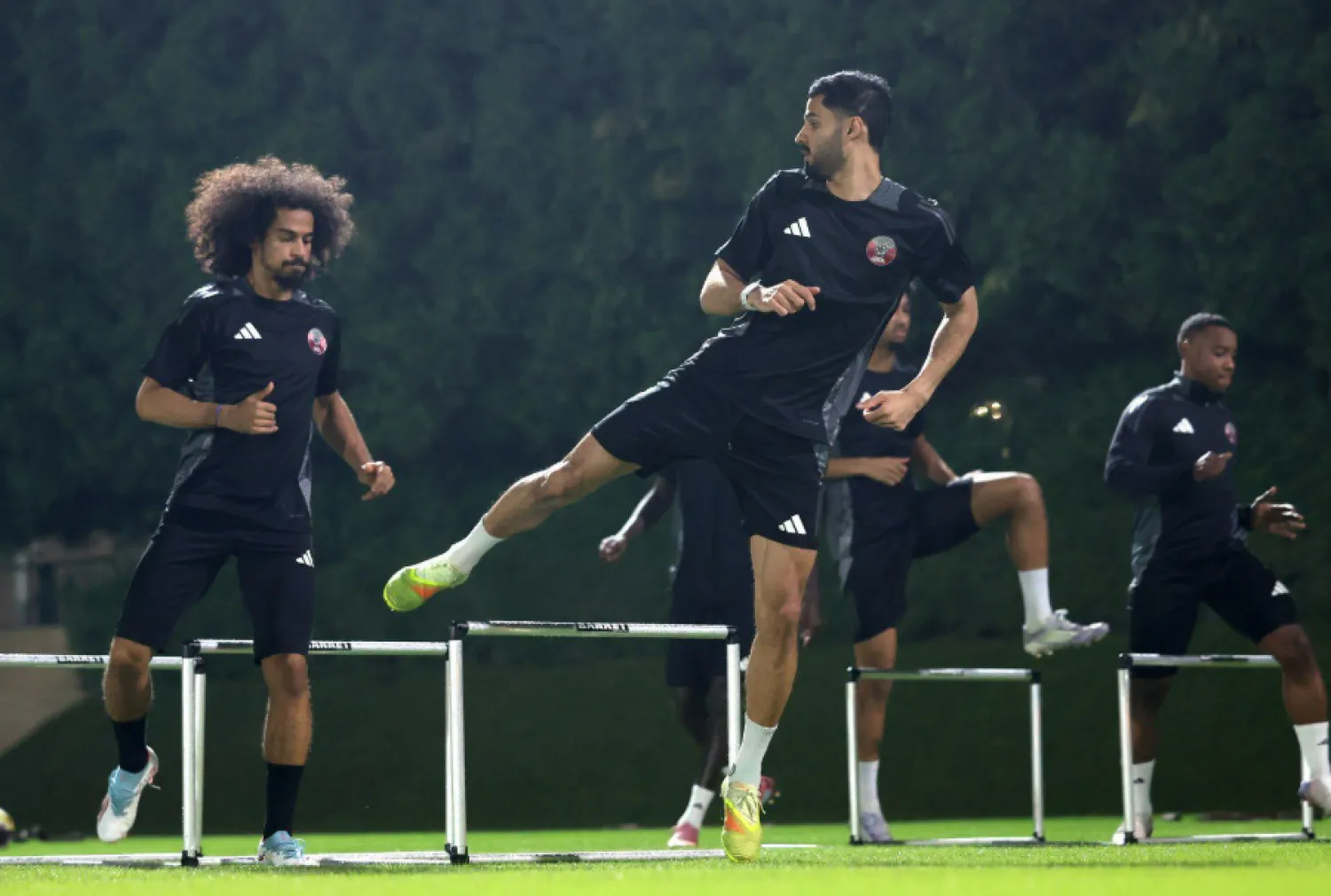 جانب من استعدادات العنابي (منتخب قطر)