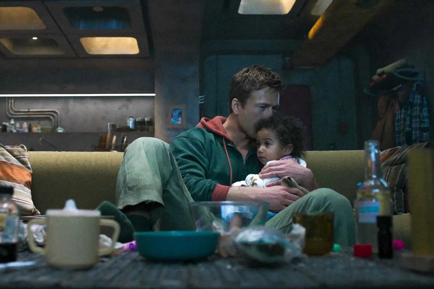 37 yaşındaki Amerikalı aktör Glen Powell, 2022'de gişe canavarı Top Gun: Maverick'teki rolüyle küresel şöhrete kavuştu (Paramount Pictures)