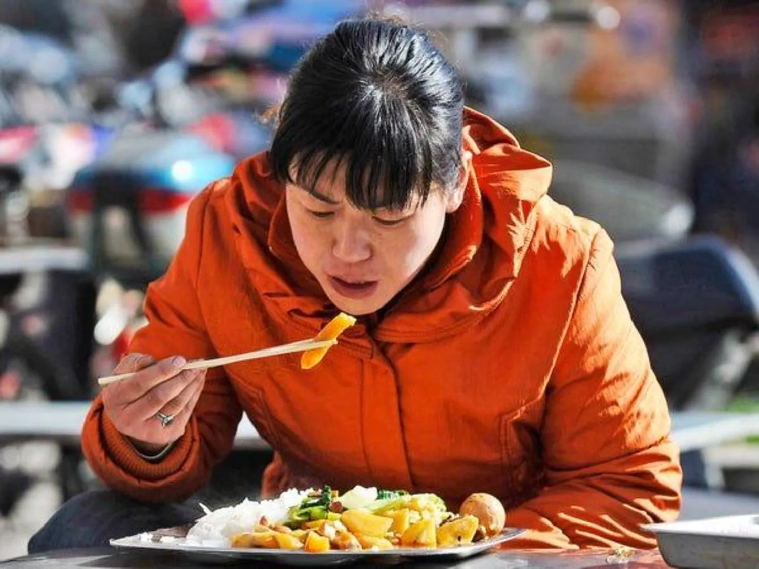 التغذية السليمة قد تكون مفتاح الوقاية من الأمراض (رويترز)