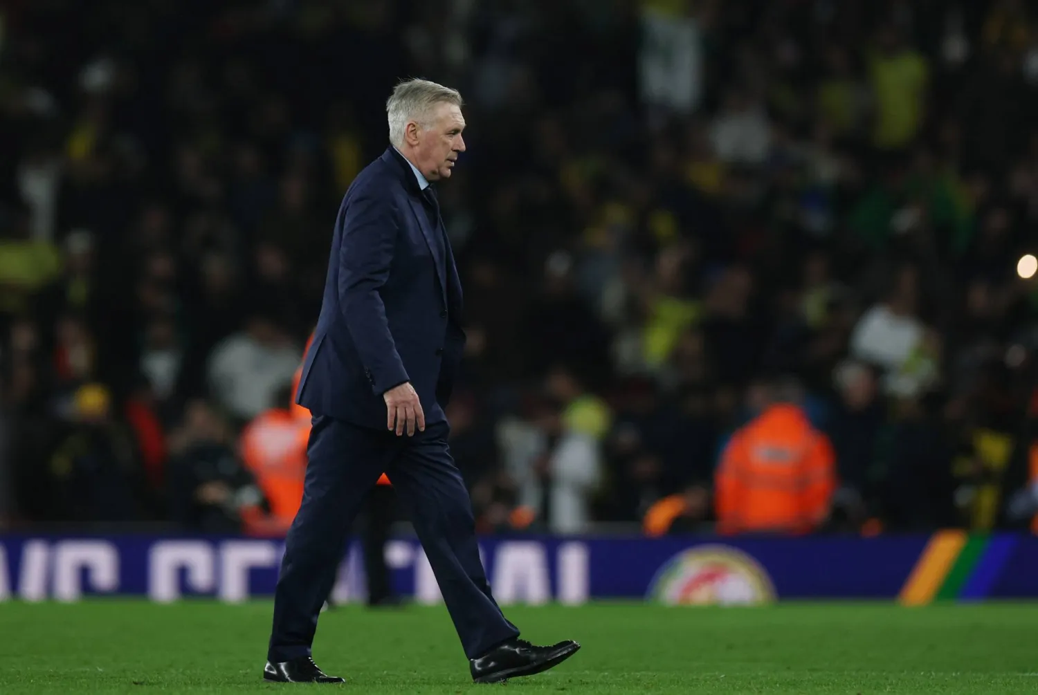 Soccer Football - International Friendly - Brazil v Senegal - Emirates Stadium, London, Britain - November 15, 2024 Brazil coach Carlo Ancelotti celebrates after the match REUTERS/Isabel Infantes