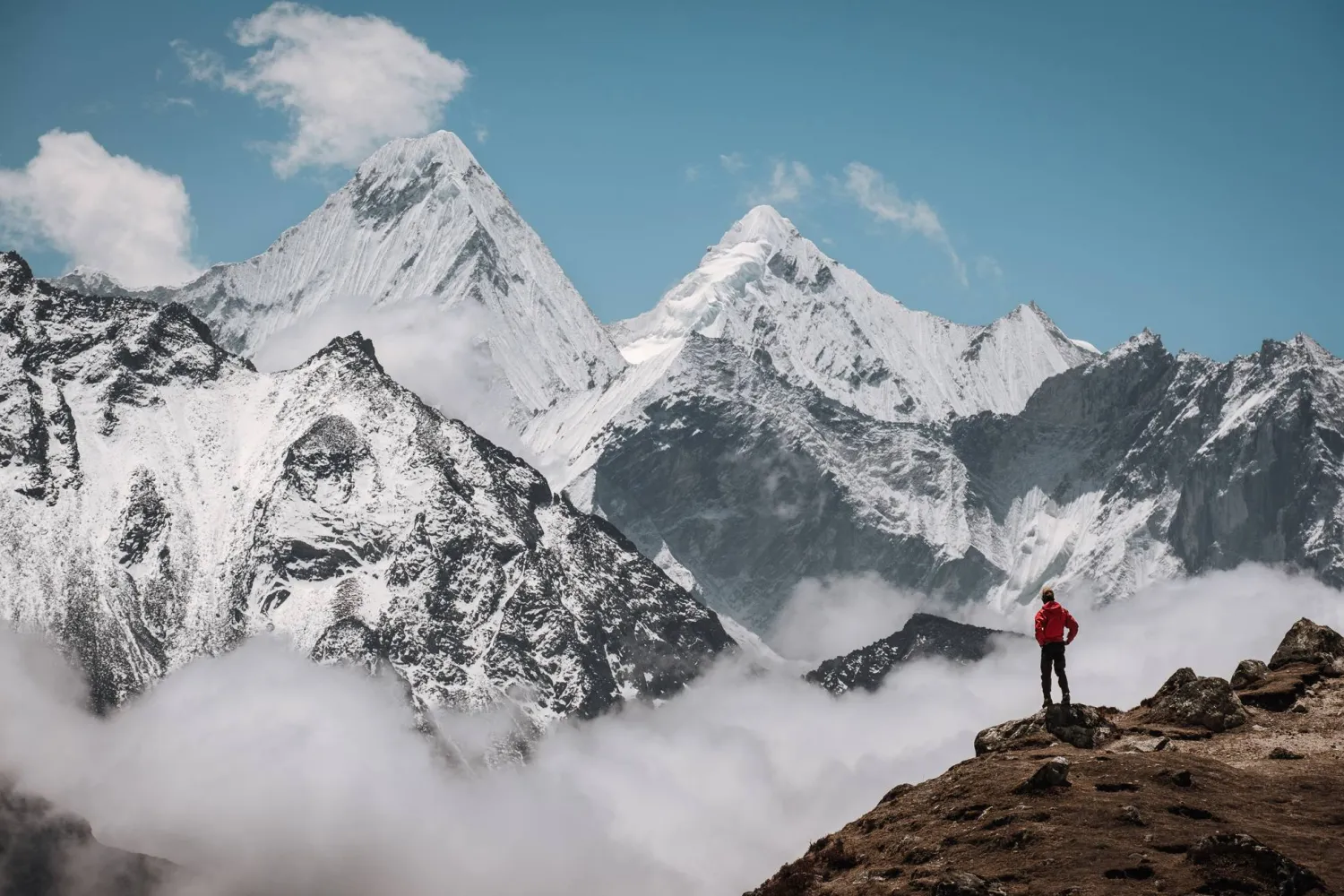 رحلة ترتفع فيها النشوة بقدر ما يتراجع الأكسجين (شاترستوك)
