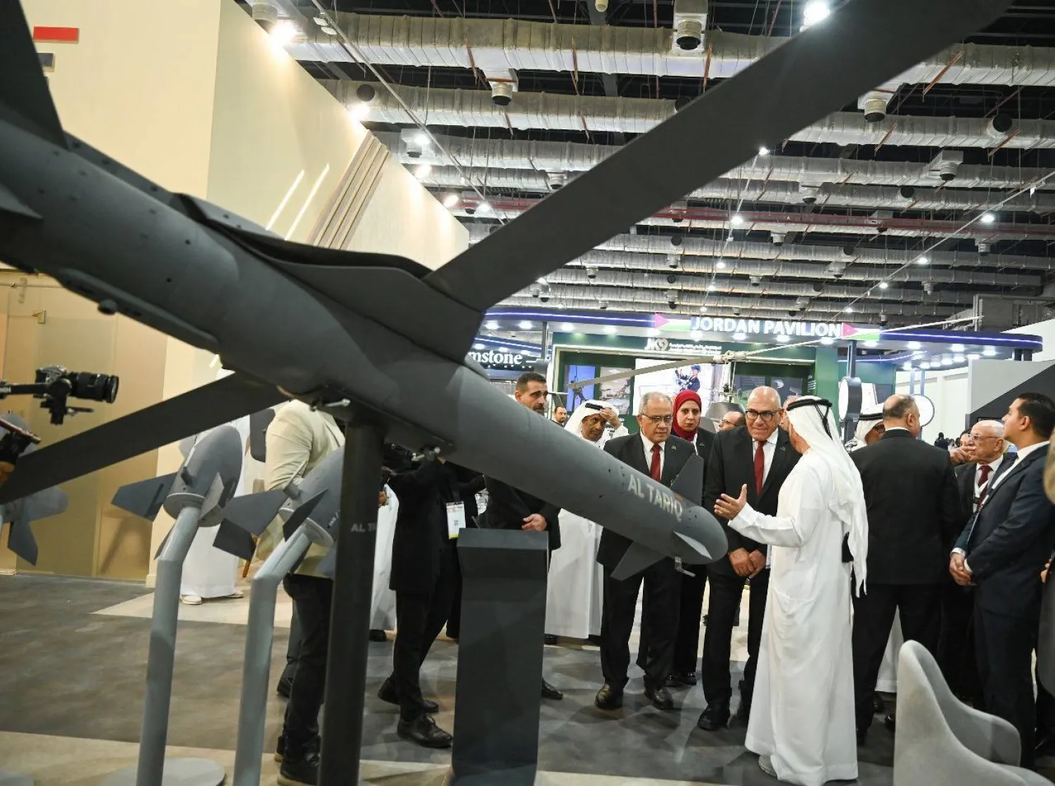 لقطة من فعاليات معرض «إيديكس 2025» الثلاثاء (الهيئة العربية للتصنيع)