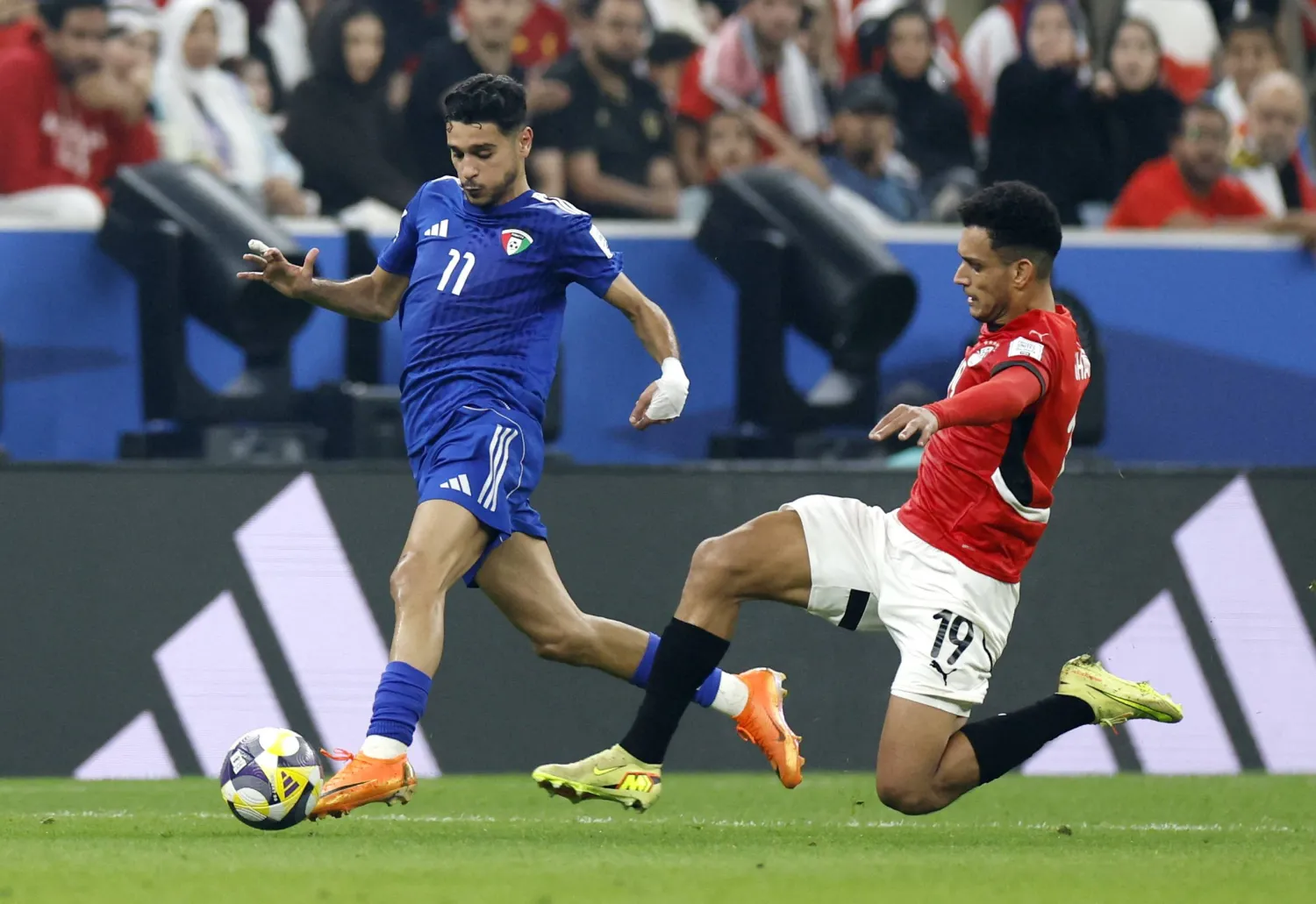 منتخبا مصر والكويت اقتنعا بالتعادل الإيجابي (رويترز)