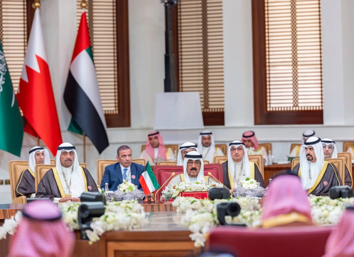 أمير الكويت الشيخ مشعل الأحمد الصباح خلال إلقاء كلمة بلاده خلال قمة المنامة الخليجية الأربعاء (بنا)