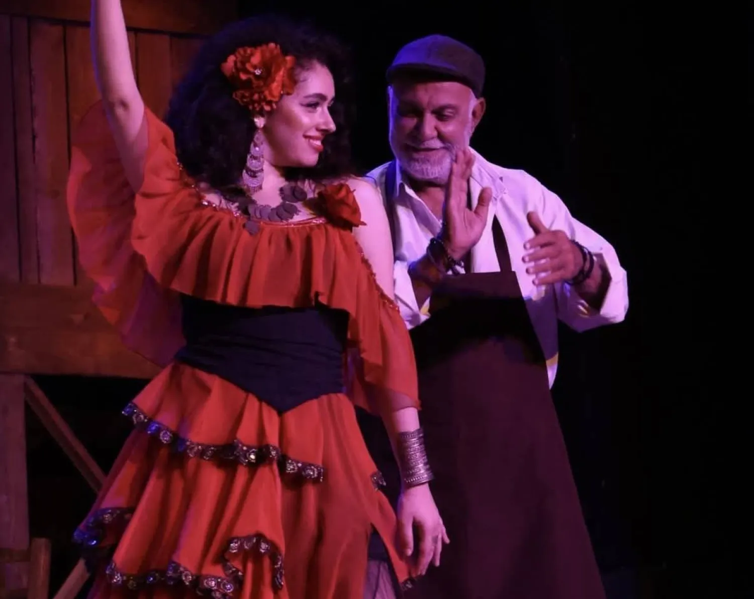 ريم أحمد في لقطة من مسرحية «كارمن»  (البيت الفني للمسرح)