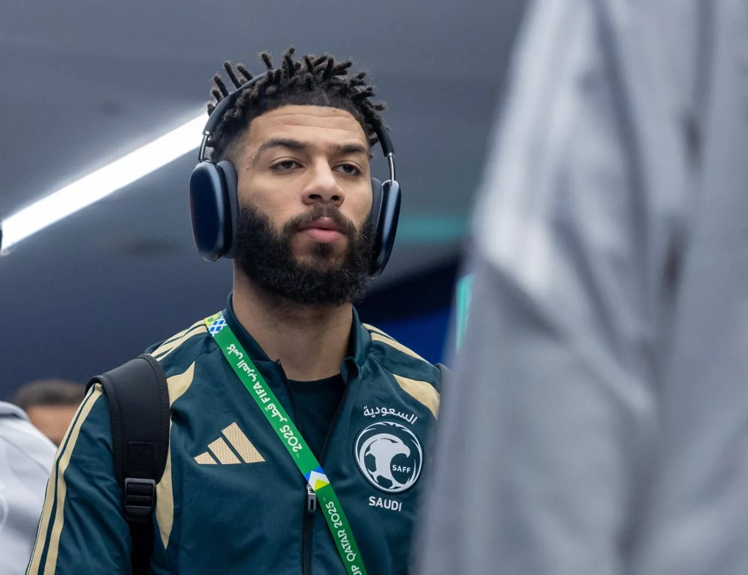 العبود خلال تواجده مع بعثة المنتخب السعودي في كأس العرب (الشرق الأوسط)