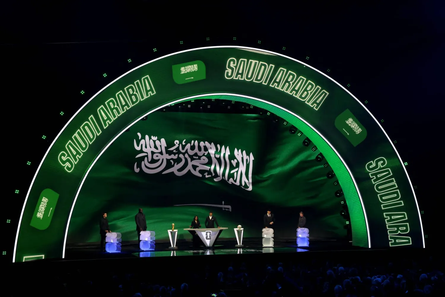 منتخب السعودية وقع في مجموعة إسبانيا (أ.ف.ب)