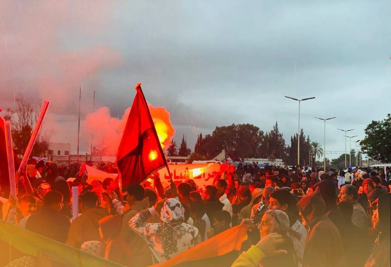 جانب من المظاهرات الشعبية التي شهدتها بعض مدن شرق ليبيا (متداولة)
