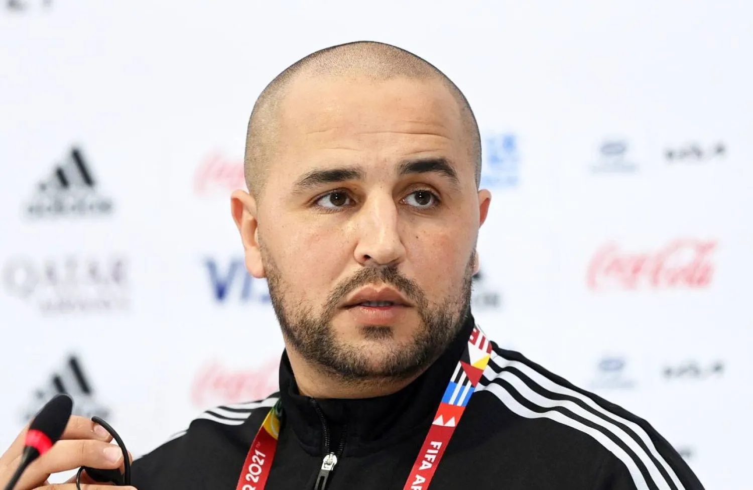 مجيد بوقرة مدرب منتخب الجزائر (كأس العرب)