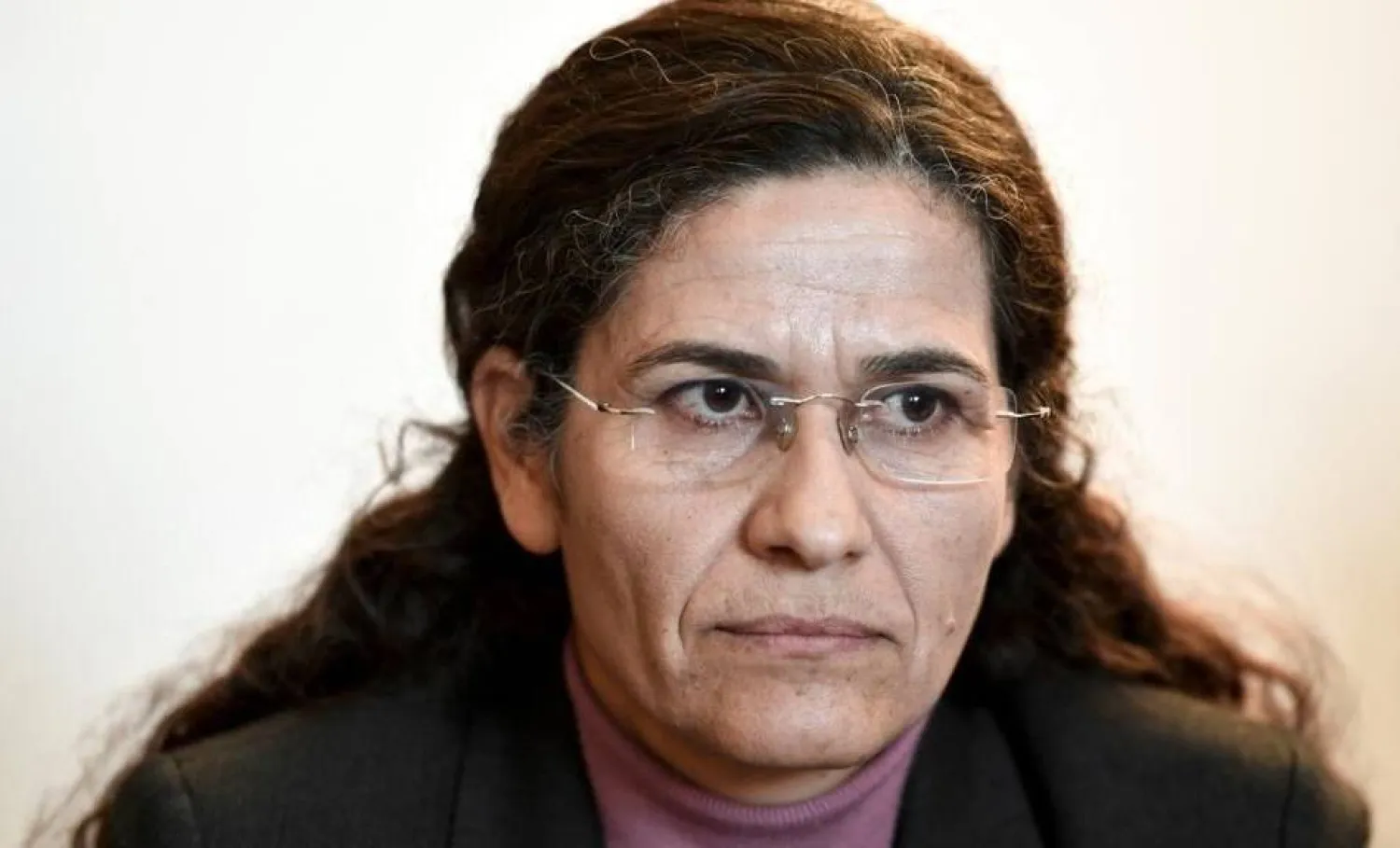 الرئيسة المشتركة لدائرة العلاقات الخارجية في الإدارة الذاتية بشمال وشرق سوريا إلهام أحمد (أرشيفية - رويترز)