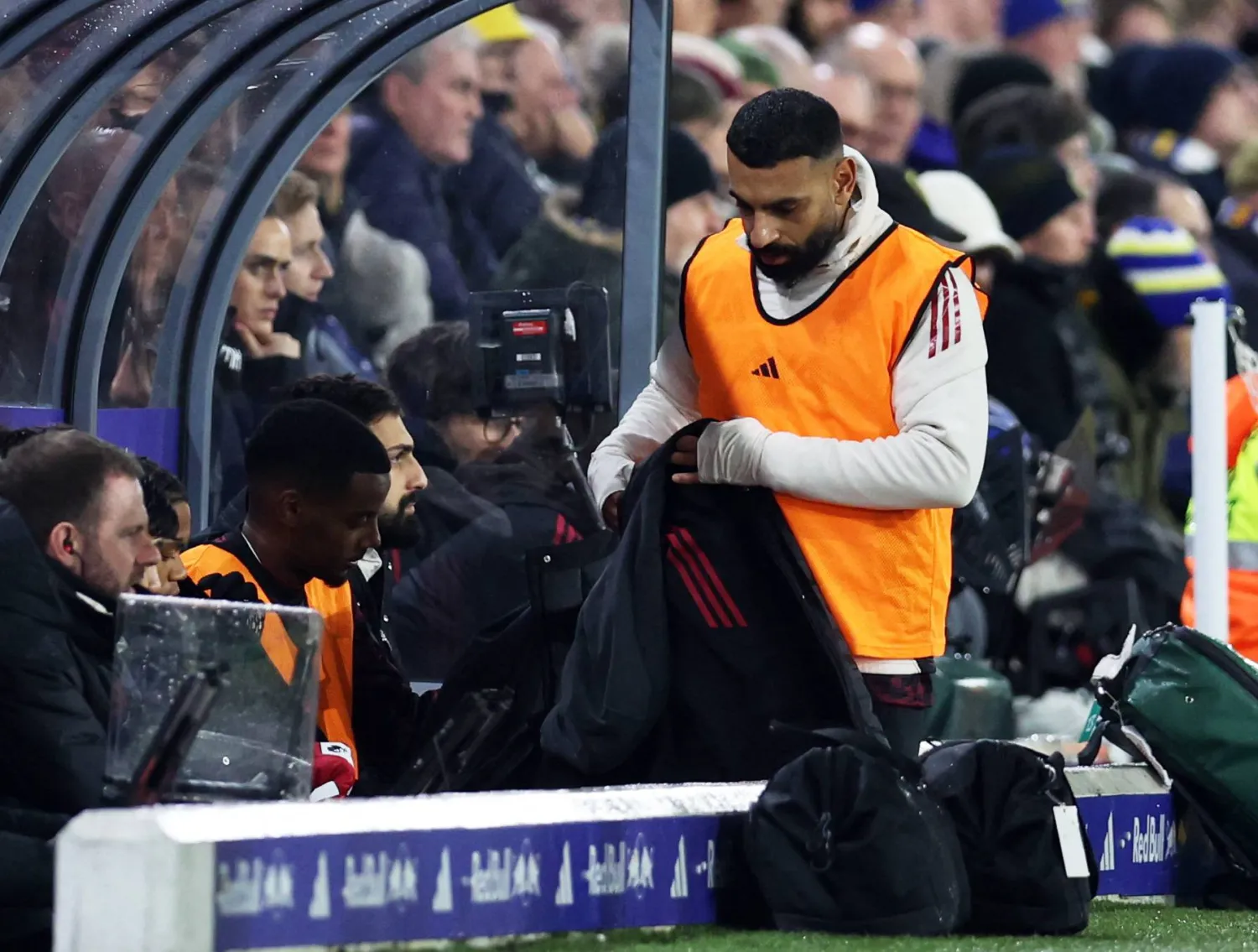 صلاح يهم بالرحيل عن ليفربول (رويترز)