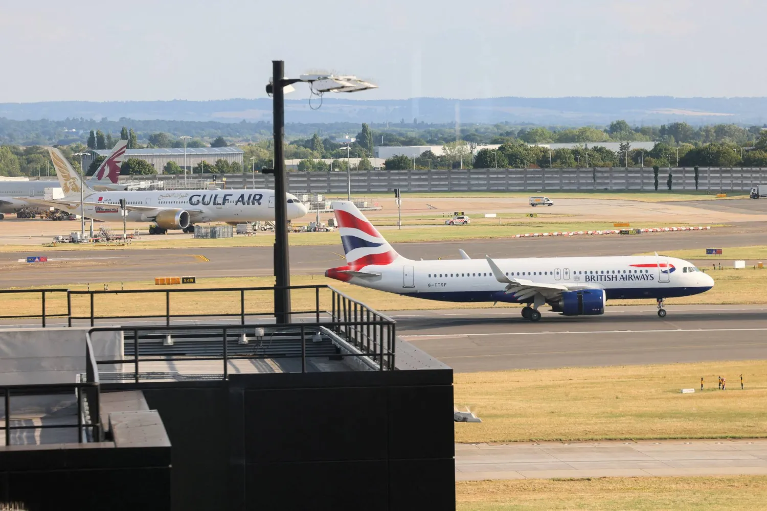 File photo: A plane prepares ahead of taking-off, after radar failure led to the suspension of outbound flights across the UK, at Heathrow Airport in Hounslow, London, Britain, July 30, 2025. (Reuters)
