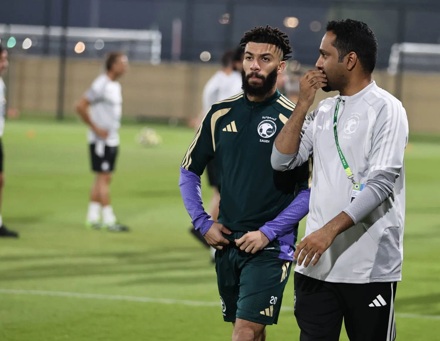 عبد الرحمن العبود خلال الحصة التدريبية للأخضر السعودي (تصوير: سعد العنزي) 