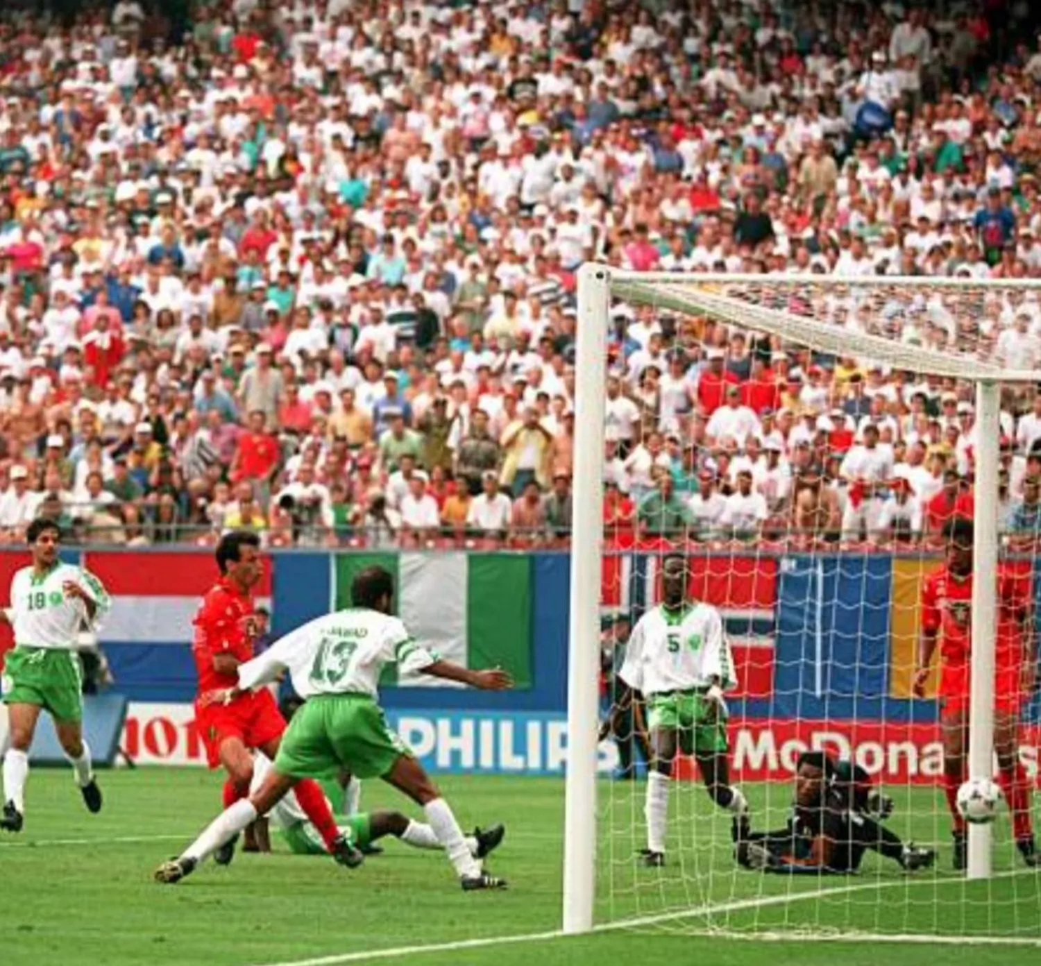 مباراة السعودية والمغرب في مونديال 1994 لاتزال عالقة في أذهان العرب (فيفا)