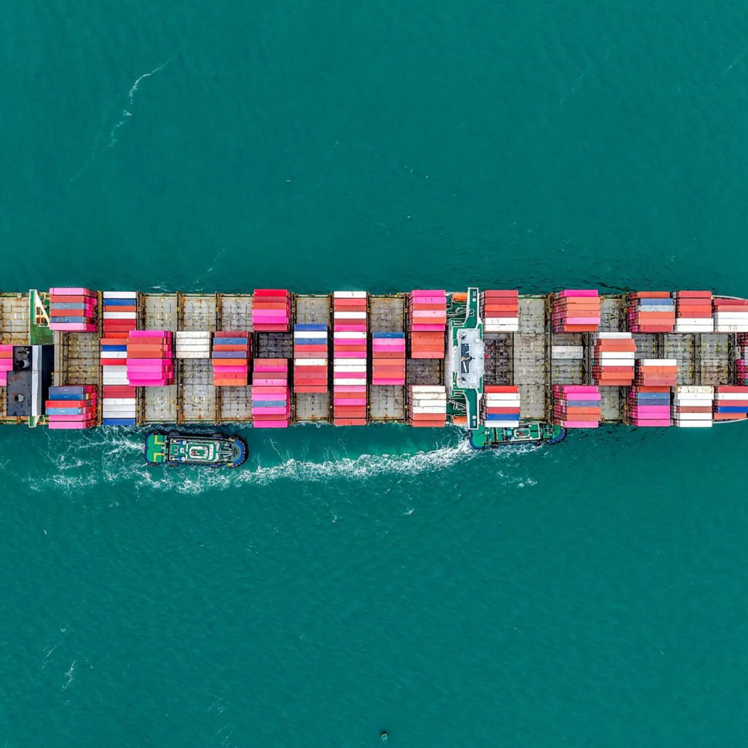 China's exports topped expectations last month and sent the trade surplus to a record above $1 trillion. AFP
