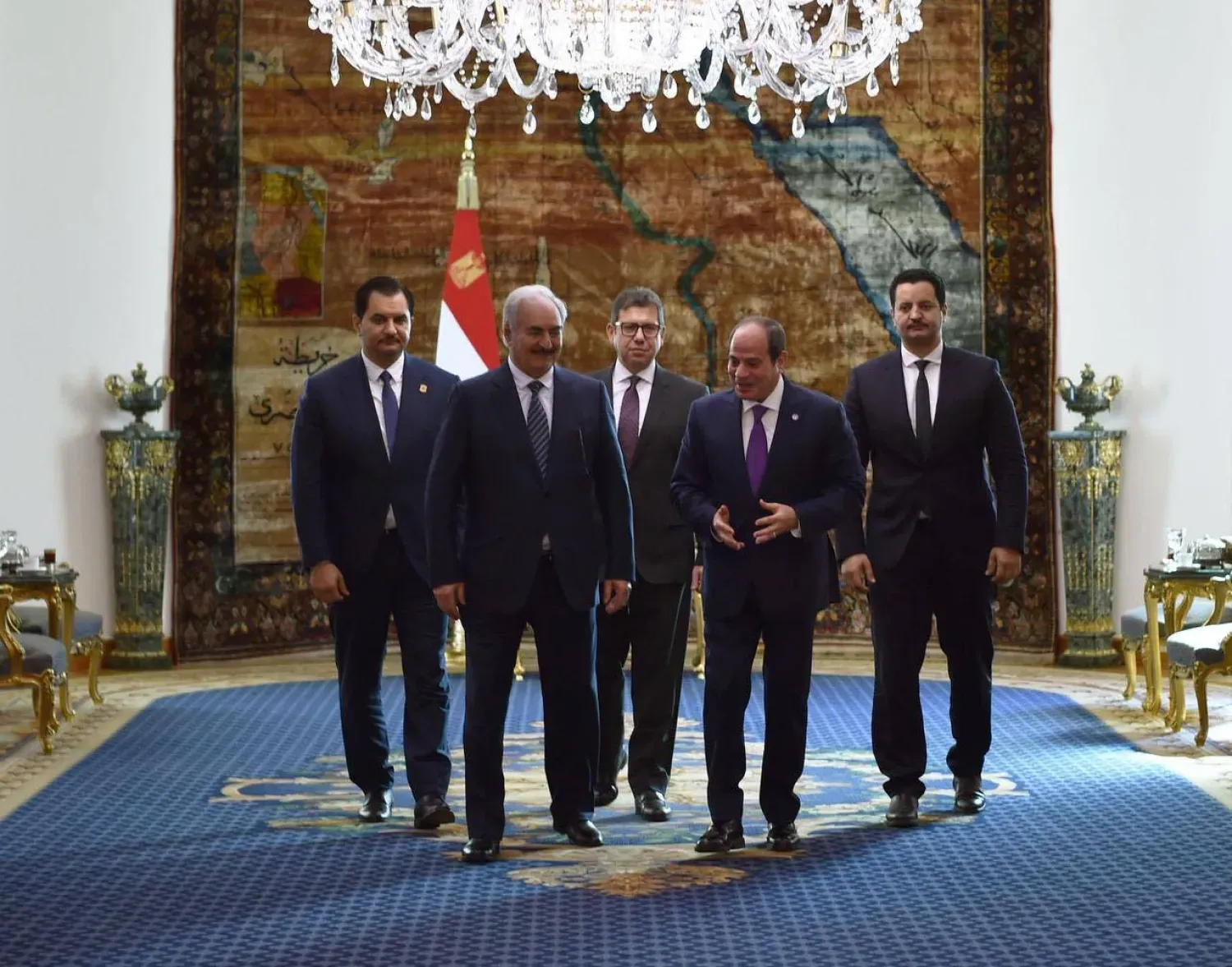 Mısır Cumhurbaşkanı Abdulfettah Sisi, Libya Ulusal Ordusu (LUO) Komutanı Mareşal Halife Hafter’i kabul etti. (Mısır Cumhurbaşkanlığı)