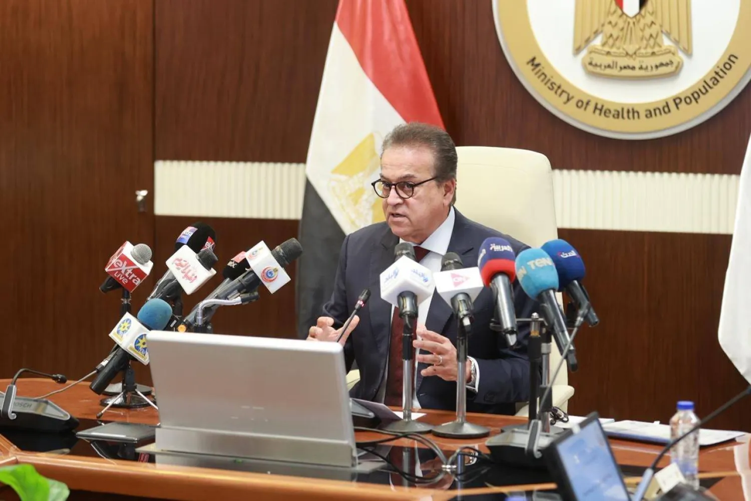 وزير الصحة المصري الدكتور خالد عبد الغفار خلال مؤتمر صحافي مساء الأحد (الصحة المصرية)