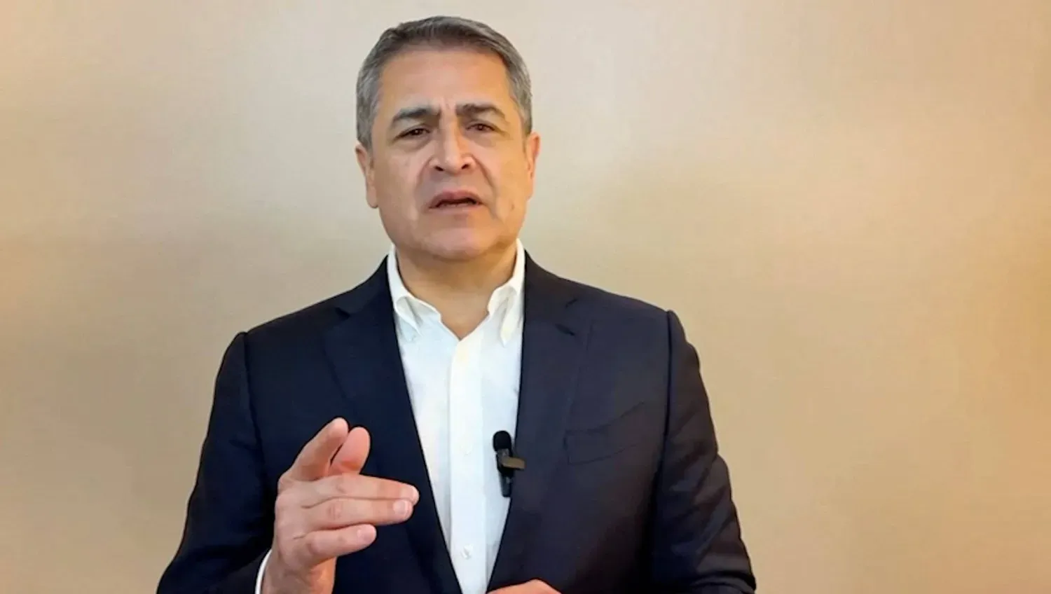 Eski Başkan Juan Orlando Hernandez (Reuters)