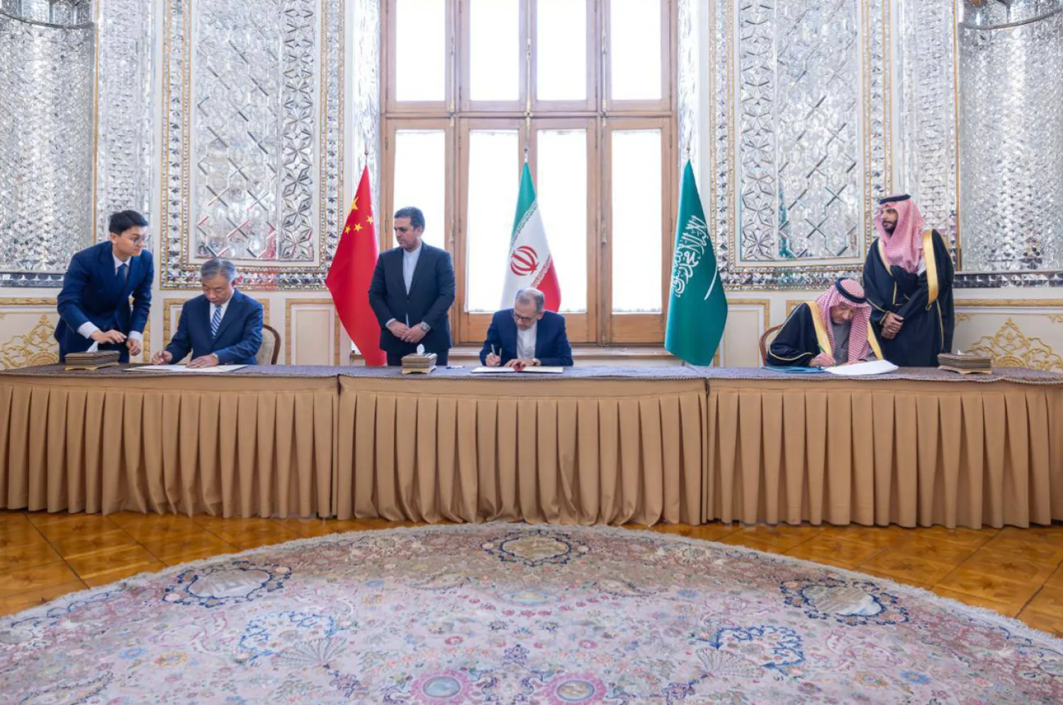 انعقاد الاجتماع الثالث للجنة الثلاثية السعودية الصينية الإيرانية المشتركة لمتابعة اتفاق بكين في طهران (الخارجية السعودية)