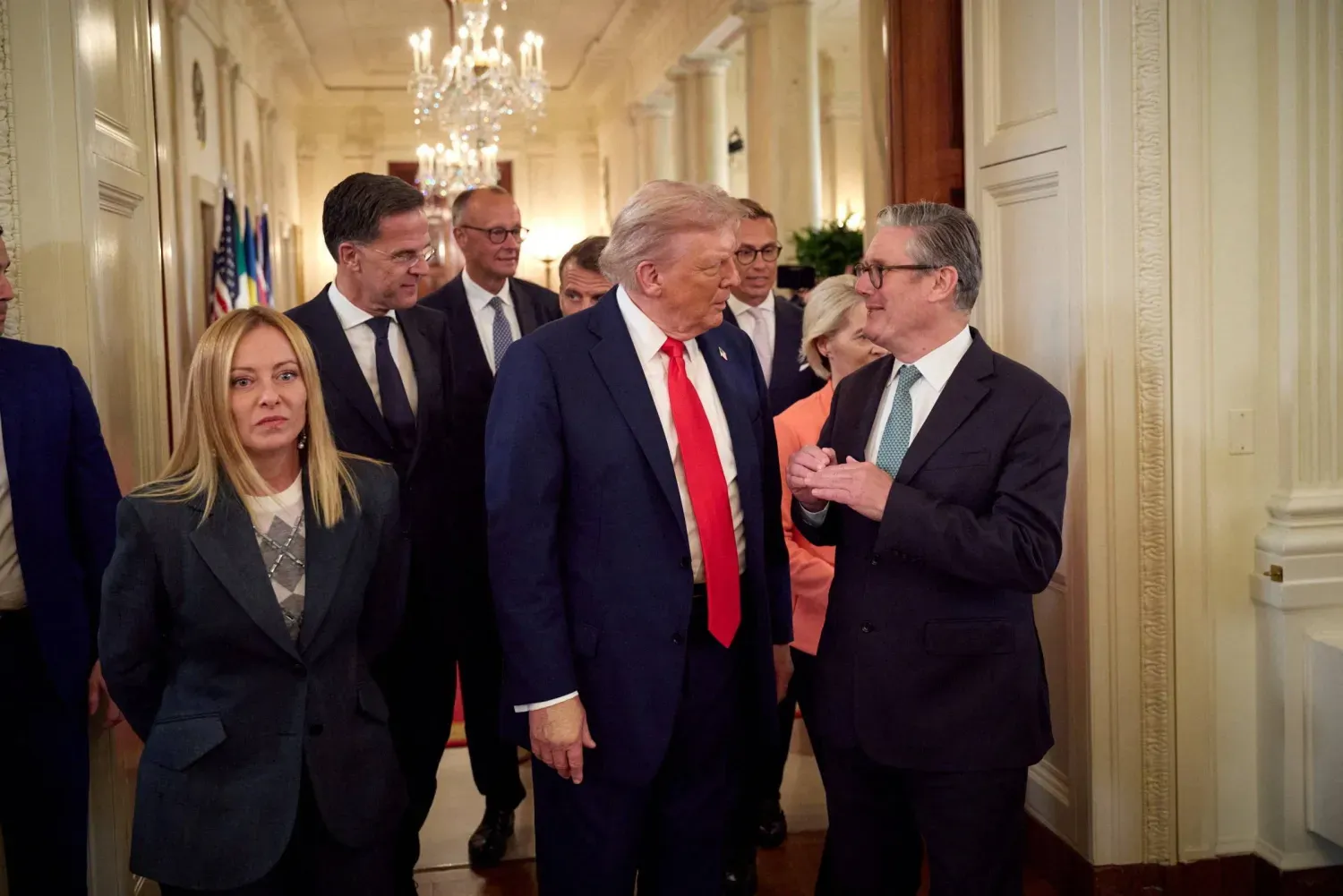 Trump, Avrupalı ​​liderlerle birlikte 18 Ağustos'ta Beyaz Saray'da Ukrayna savaşı hakkında görüştü (Arşiv-Reuters)