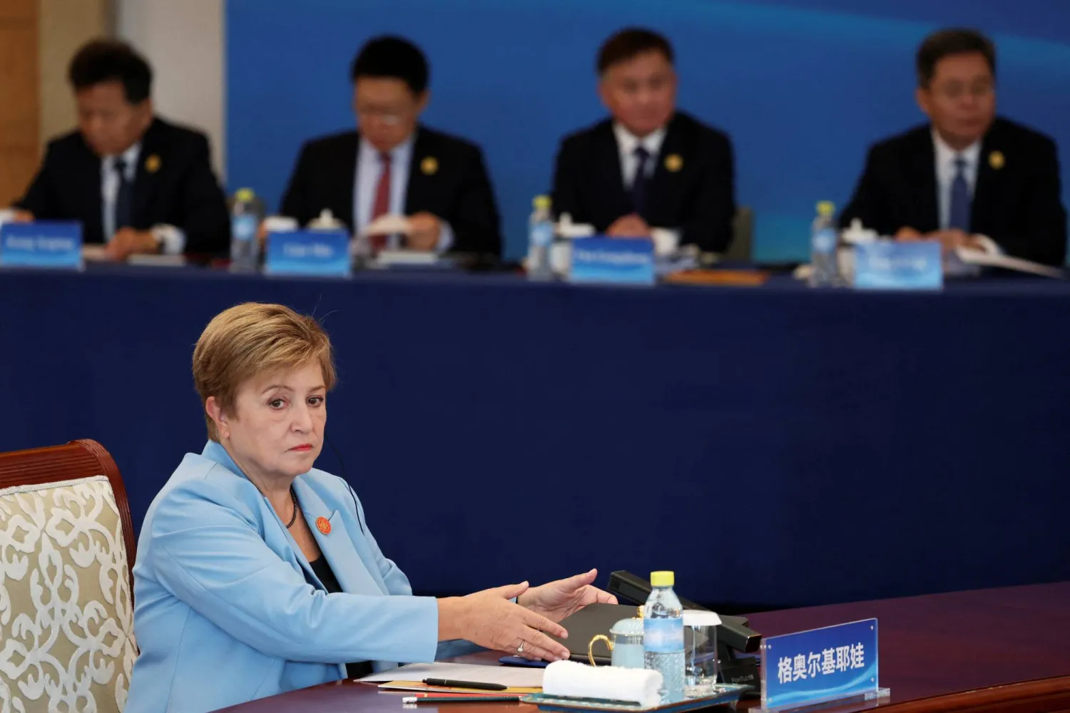 مديرة صندوق النقد الدولي كريستالينا غورغييفا خلال إحدى جلسات منتدى «1+10» في العاصمة الصينية بكين (رويترز)