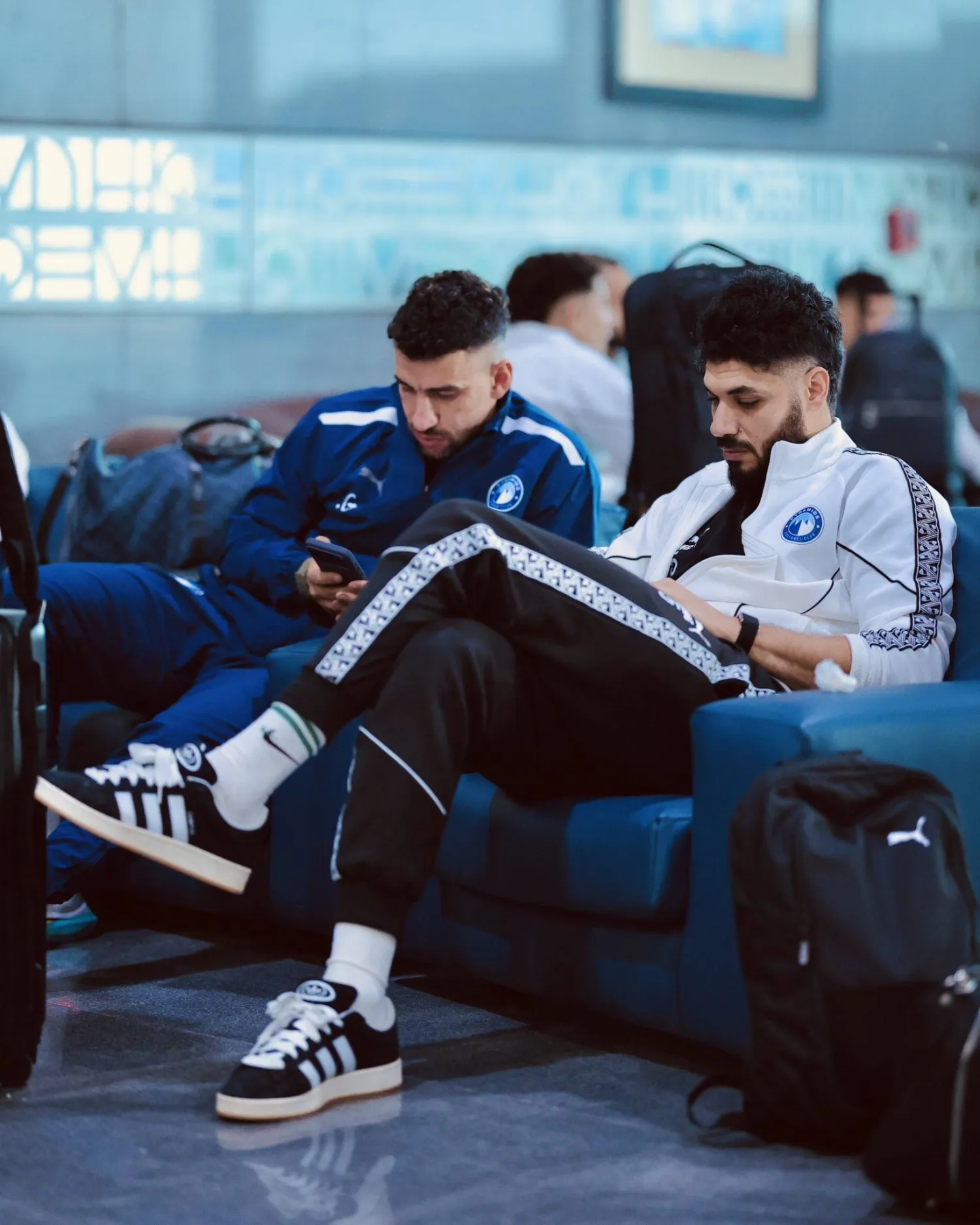 لاعبو بيراميدز يترقبون المغادرة إلى الدوحة (نادي بيراميدز)