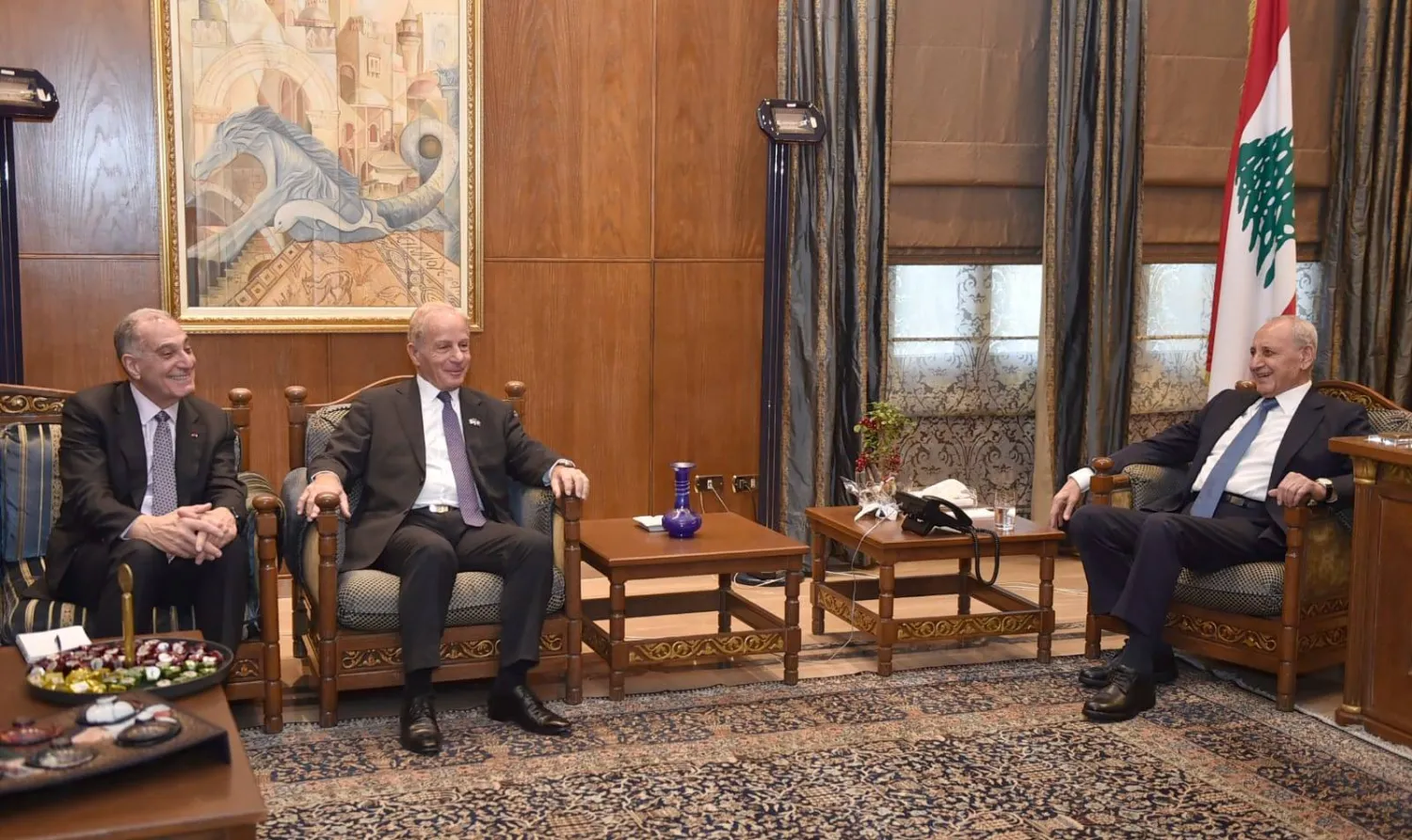 رئيس البرلمان اللبناني نبيه بري مستقبلاً السفير الأميركي في بيروت ميشال عيسى (رئاسة البرلمان)