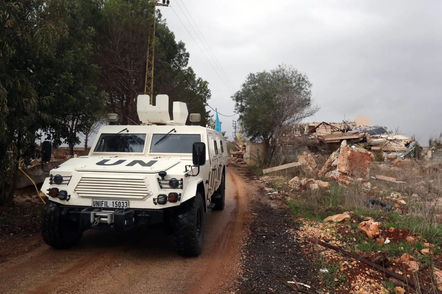 آلية تابعة لـ«اليونيفيل» في جنوب لبنان (إ.ب.أ)
