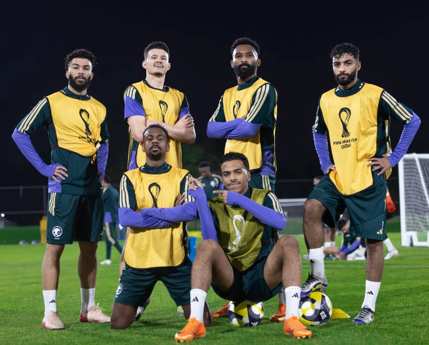 لاعبو الأخضر ظهروا بمعنويات عالية في المران الأخير (المنتخب السعودي)