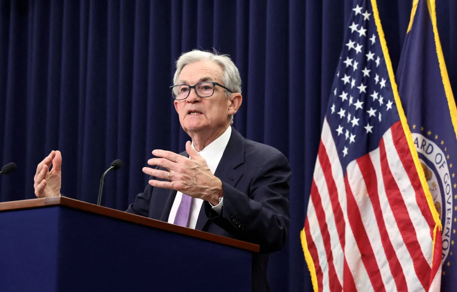 FILE PHOTO: US Federal Reserve Chair Jerome Powell holds a press conference in Washington, D.C., US, October 29, 2025. REUTERS/Kevin Lamarque/File Photo