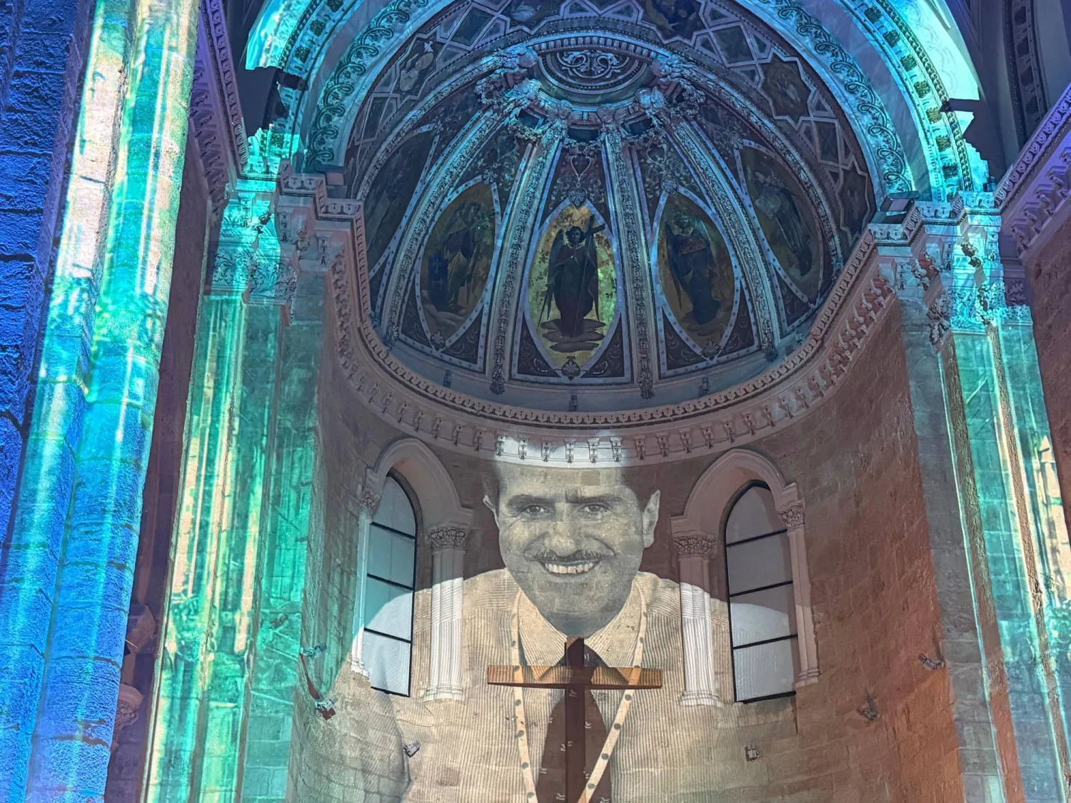 الرحيل حدث لكنَّ الحضور لم يغب يوماً (الشرق الأوسط)