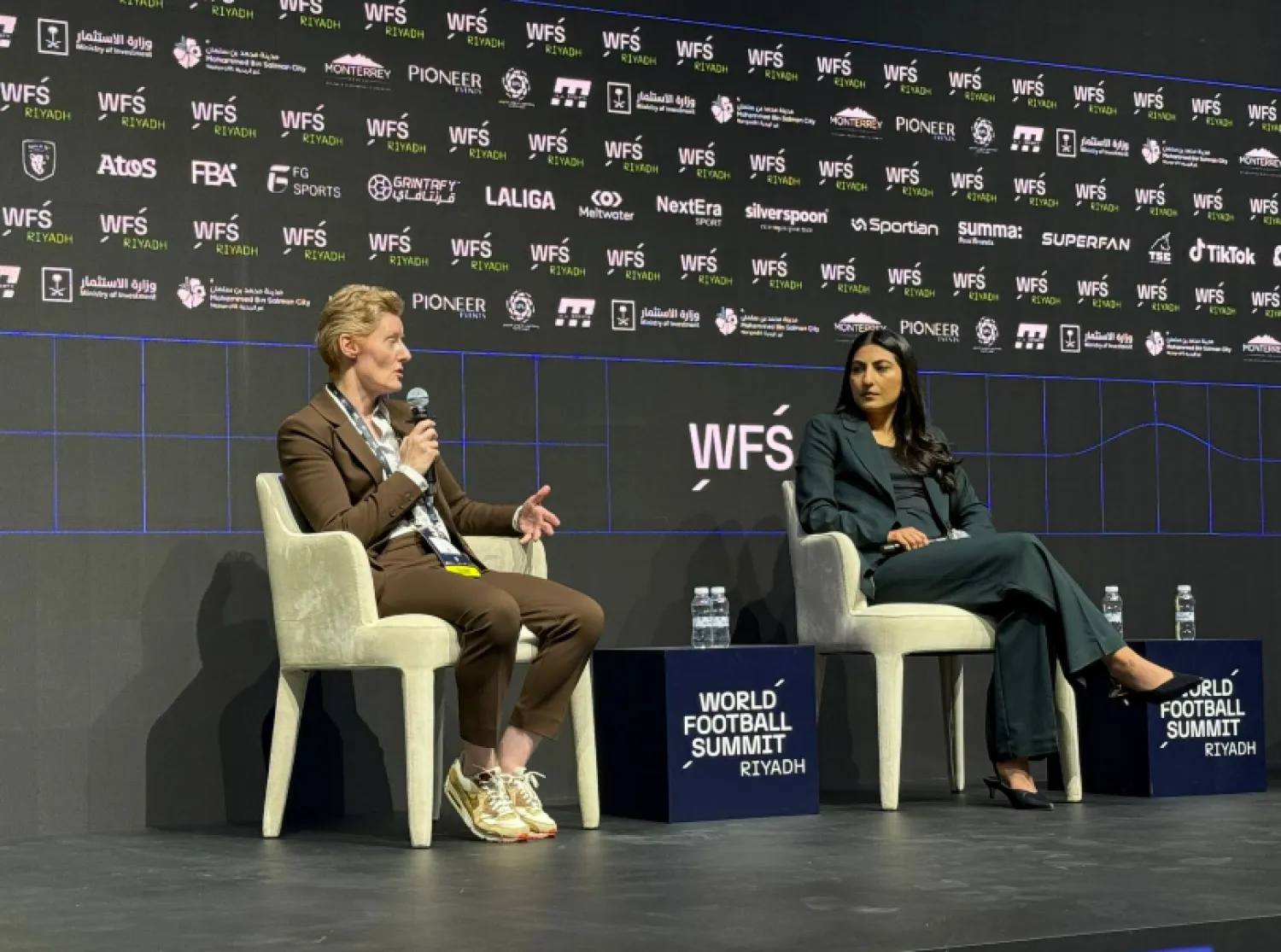 إيلين غلييسون (يسار) وفرخندة محتاج (يمين) (الشرق الأوسط)