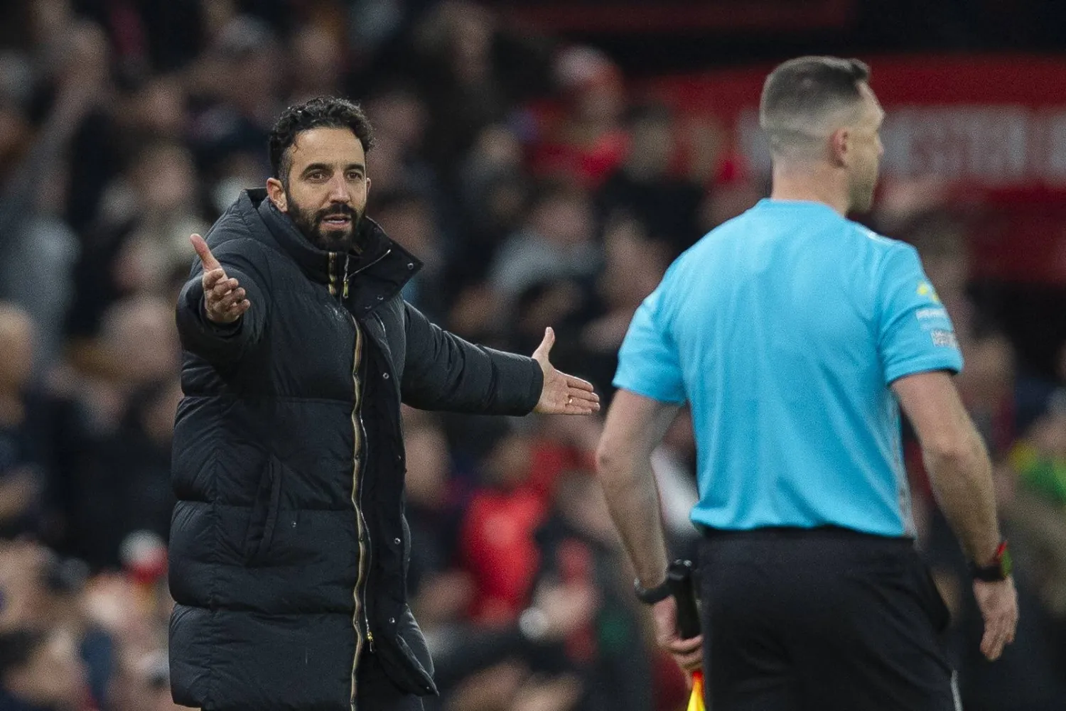 روبن أموريم المدير الفني لفريق مانشستر يونايتد (إ.ب.أ)